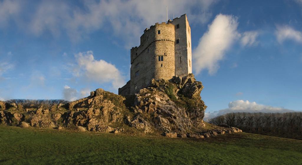 Roch Castle Otel Dış mekan fotoğraf